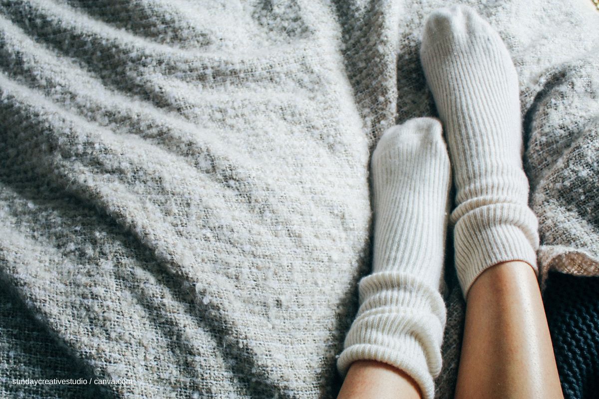 What to do if you have cold feet at night